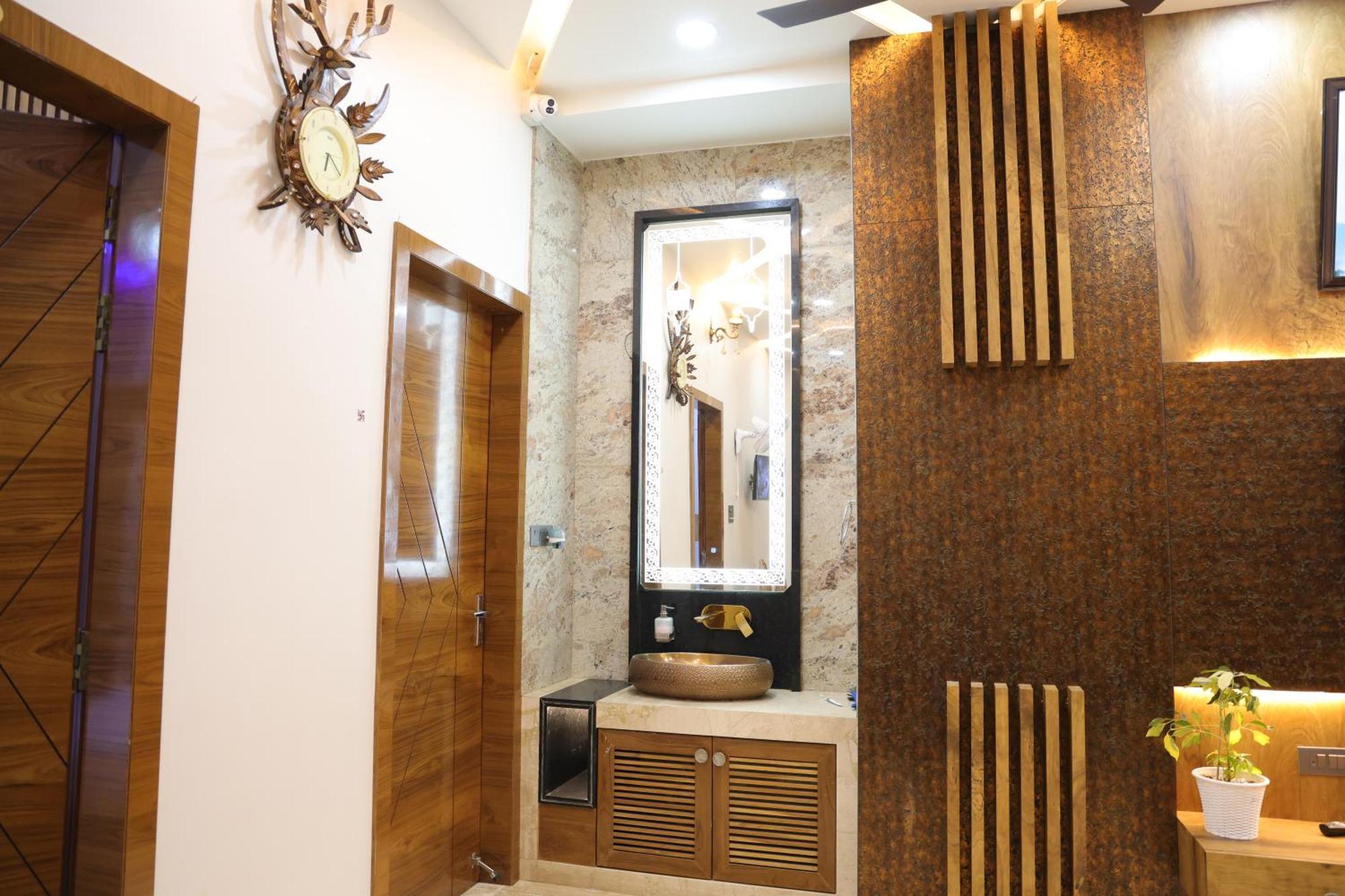 Amritam Palace A Luxury Ac Home Stay Ringas Eksteriør billede