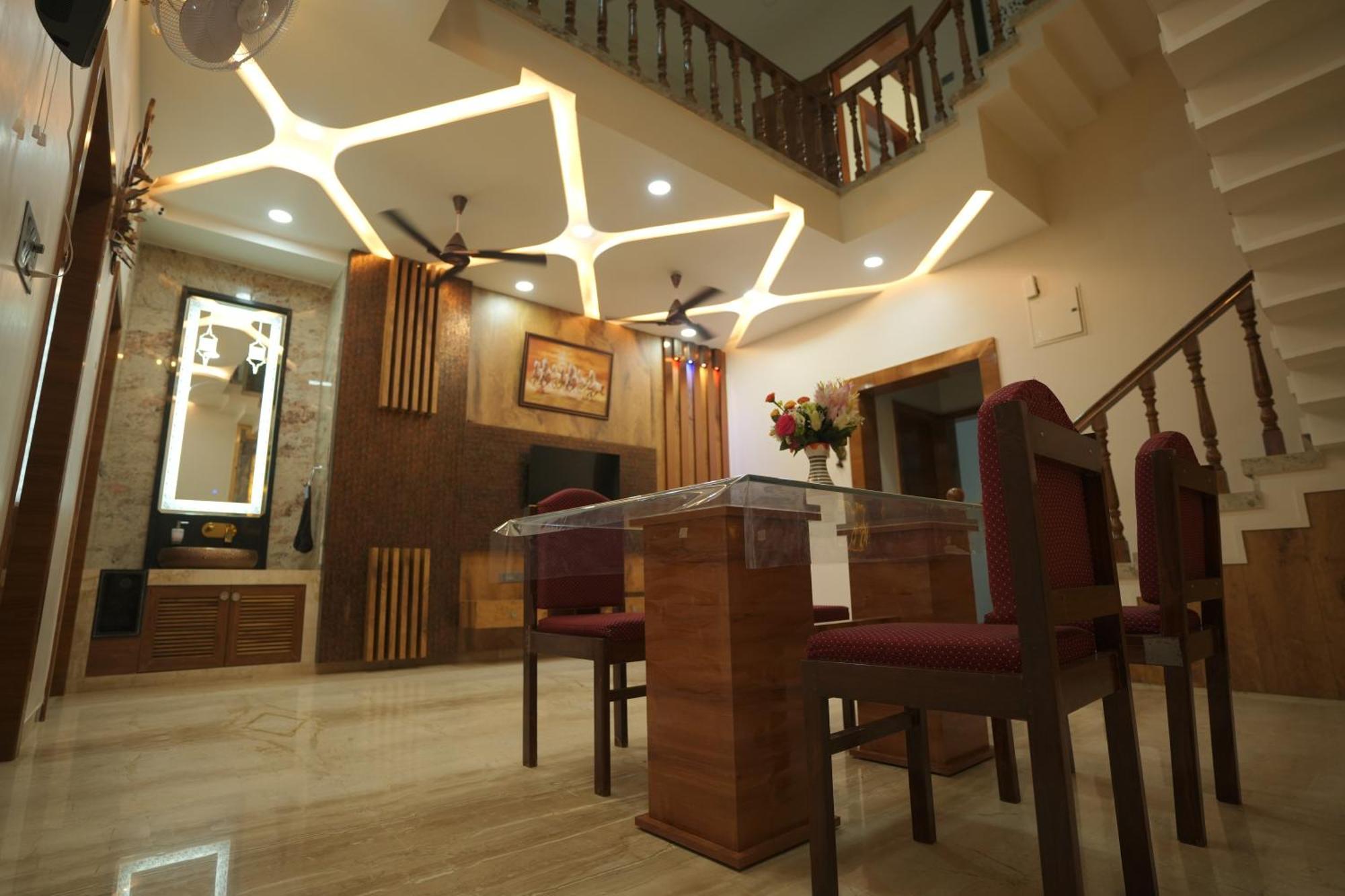 Amritam Palace A Luxury Ac Home Stay Ringas Eksteriør billede