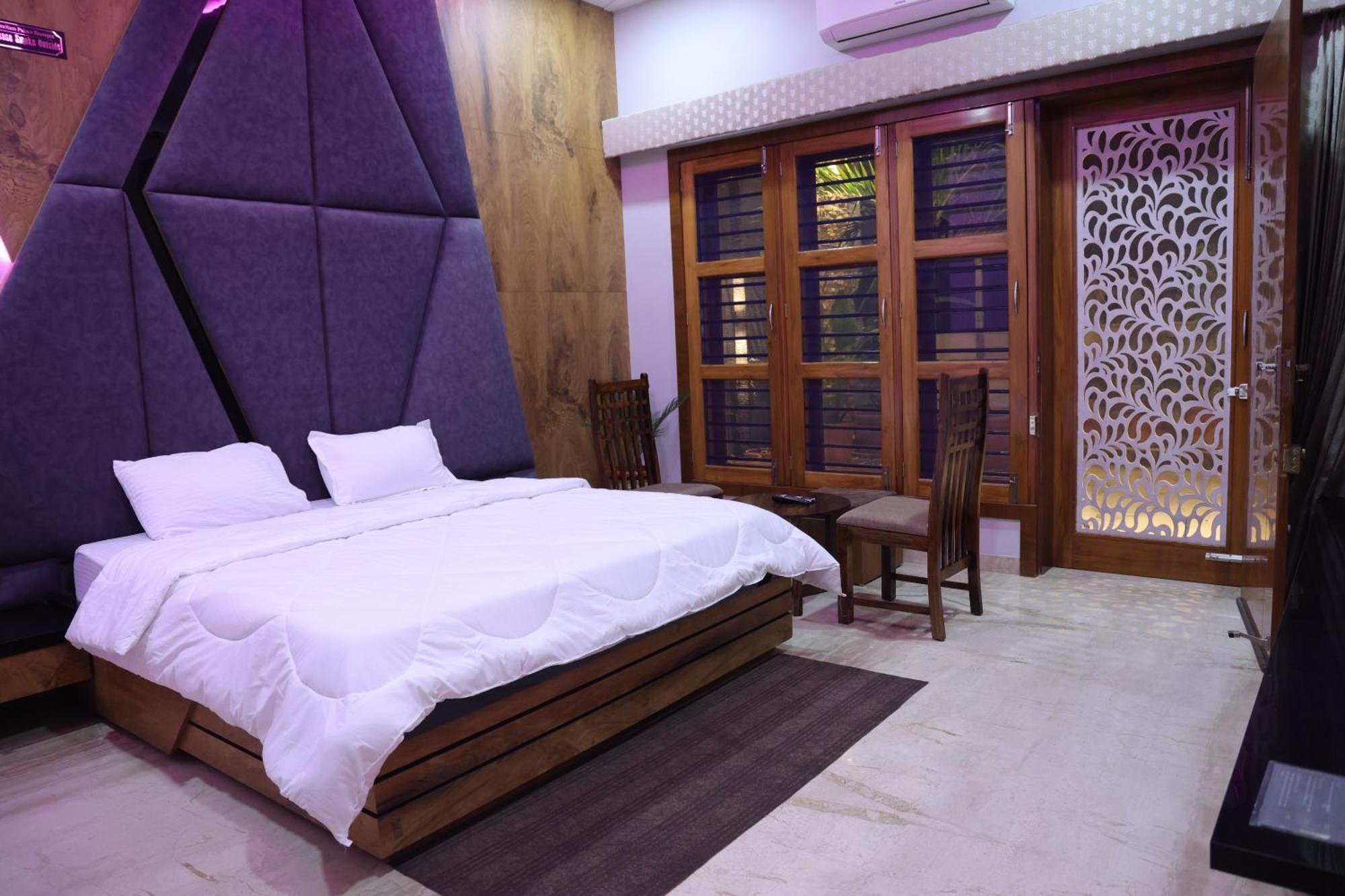 Amritam Palace A Luxury Ac Home Stay Ringas Eksteriør billede